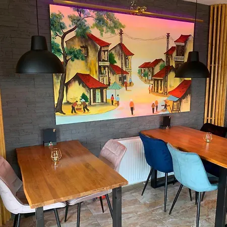 Hotel Babylon Am Europa-park 3*
